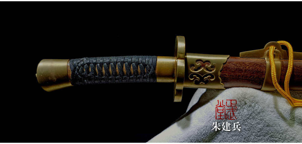 周正武龍泉寶劍專(zhuān)賣(mài)店,周正武龍泉?jiǎng)r(jià)格,正武堂官網(wǎng),龍泉刀劍官網(wǎng),龍泉?jiǎng)χ苷?正武刀劍,龍泉正武刀劍官網(wǎng),龍泉正武刀劍,龍泉?jiǎng)? border=